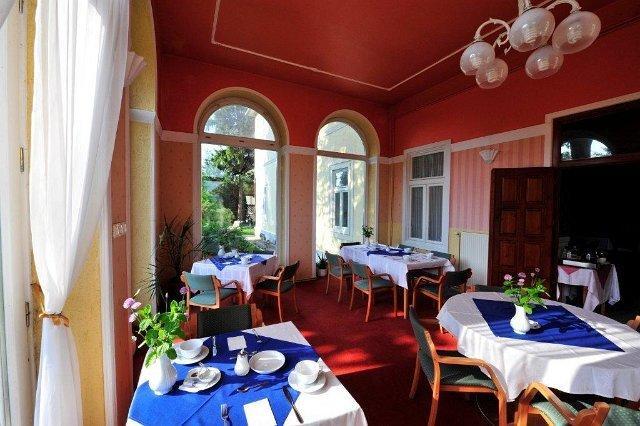 Misefa Kastely Bed & Breakfast エクステリア 写真