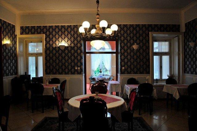 Misefa Kastely Bed & Breakfast エクステリア 写真